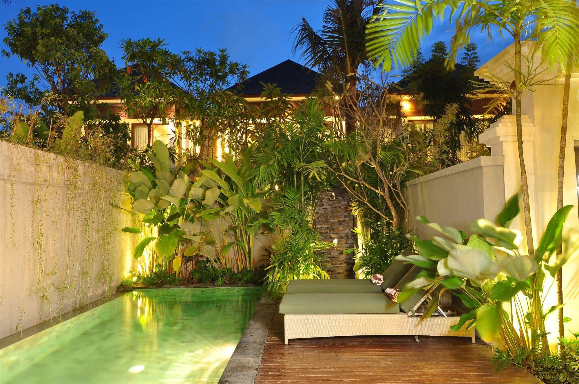 Kampoeng Villa Bali Кута Екстериор снимка