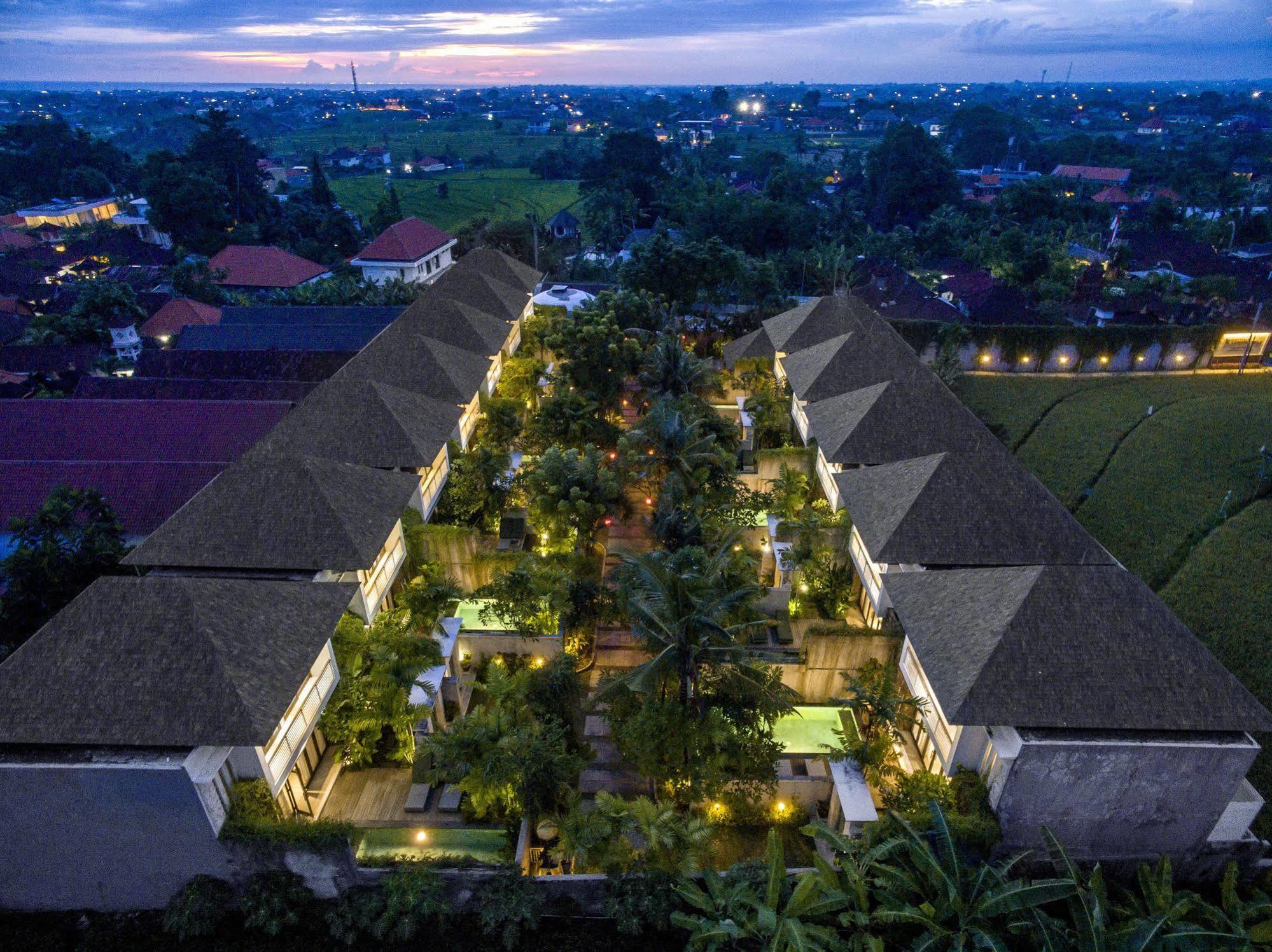 Kampoeng Villa Bali Кута Екстериор снимка