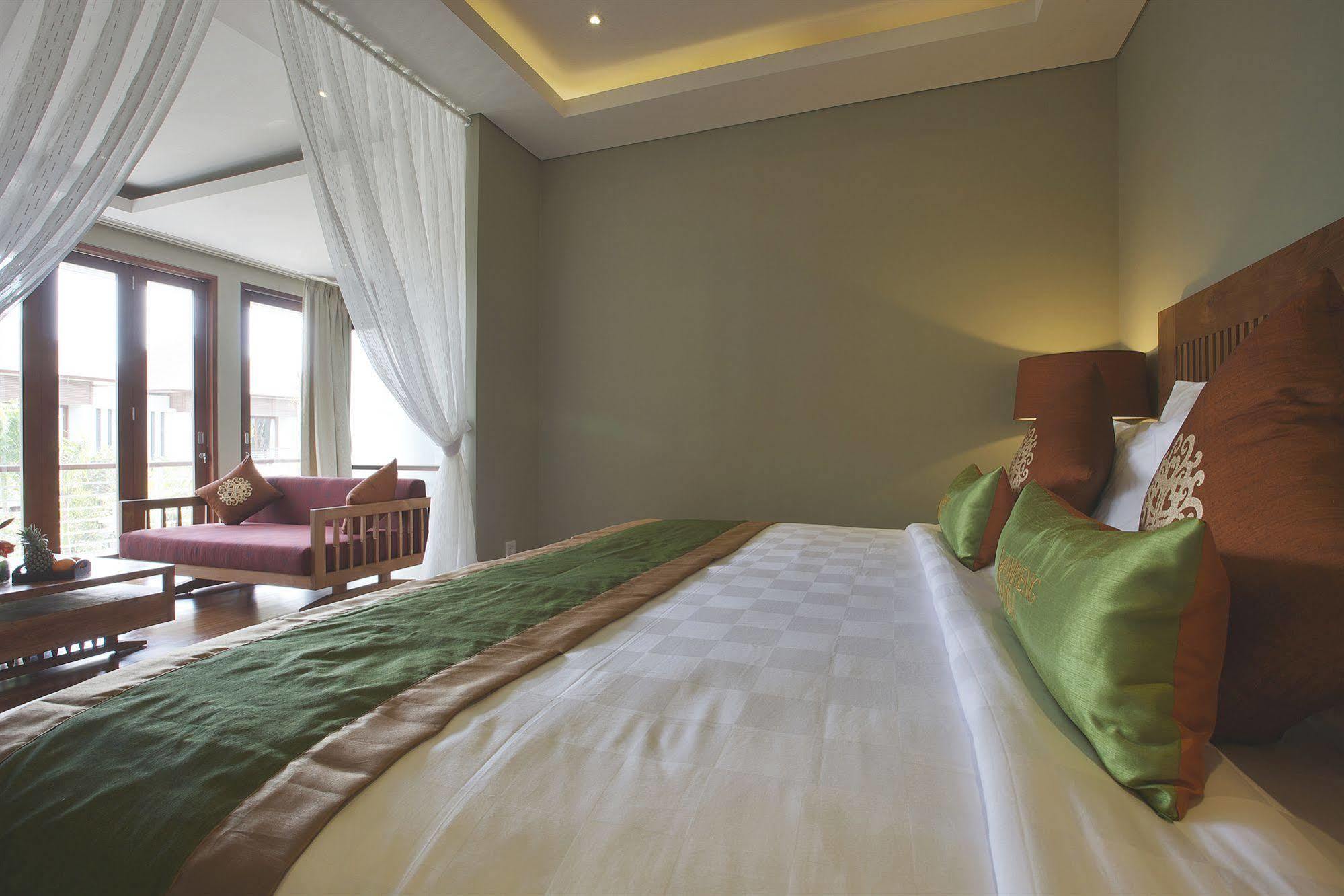 Kampoeng Villa Bali Кута Екстериор снимка